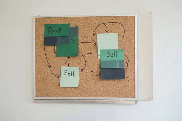 Uma pessoa olhando para um quadro com opções escritas "Alugar" e "Vender" com setas indicando caminhos diferentes